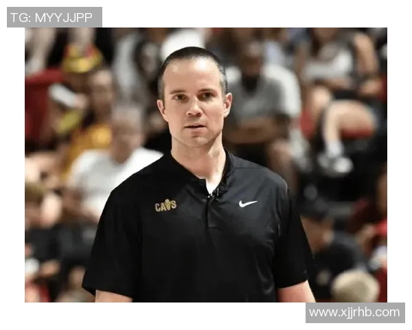 太阳队正式任命奥特为新任主教练与球队老板同为校友关系